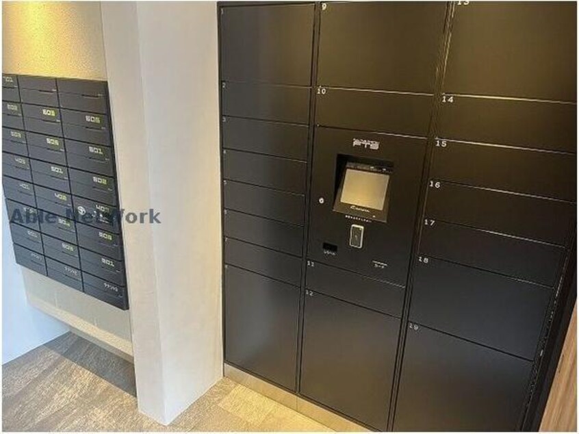  ASH　MARUYAMA（アッシュマルヤマ）