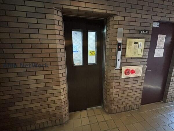  ニューライフ大通弐番館