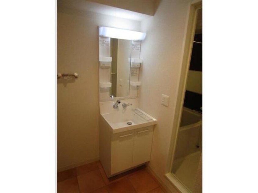  ラヴェーラ大通公園