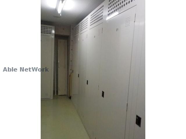  WEST10