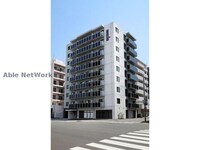 COM’S　RESIDENCE　鳥居前