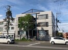 ヴァトンヒルズ宮の森の外観