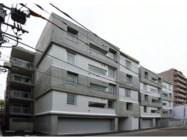  ヴェリタス美術館通