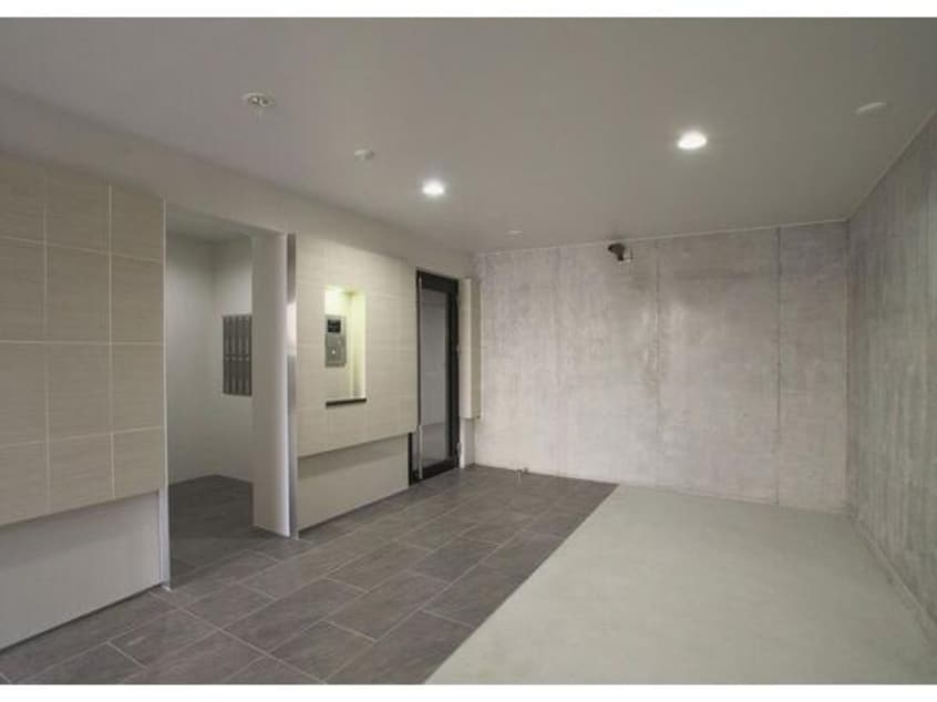  ヴェリタス美術館通