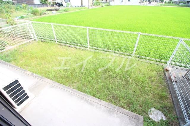 専用庭 ’a la mode　B棟
