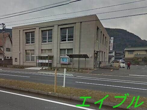 中国銀行水島東支店(銀行)まで1515m ジェイズ　キヨシ