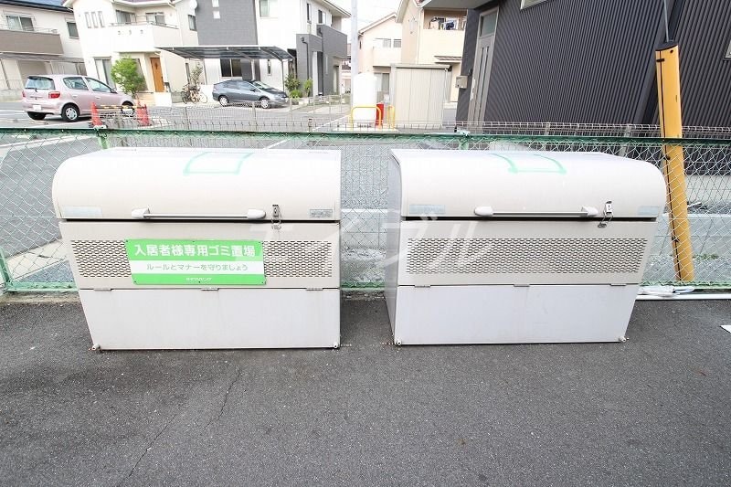  プレジール中野屋　B棟