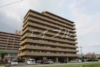 リビンコート西市