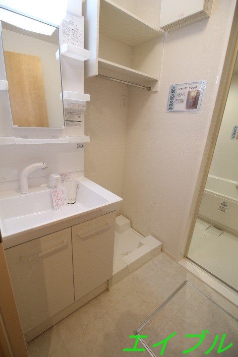  フローレス平田