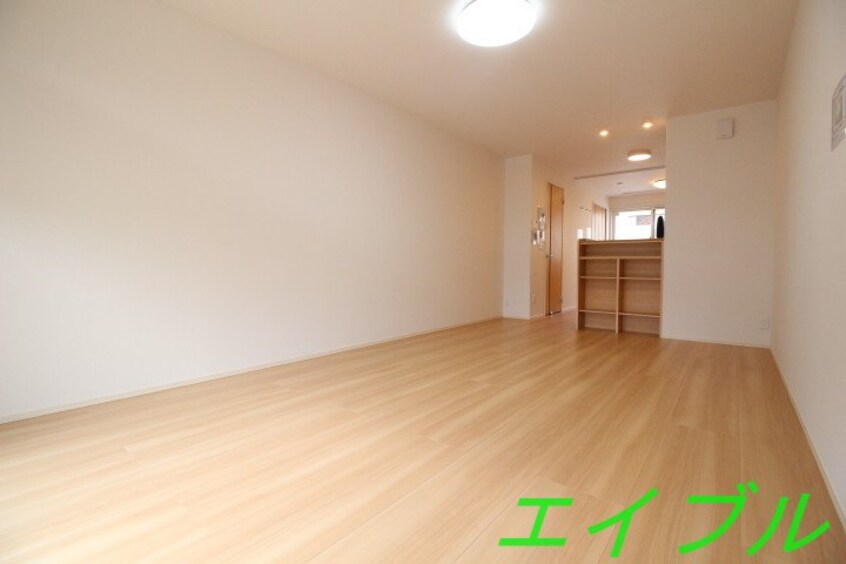  フローレス平田