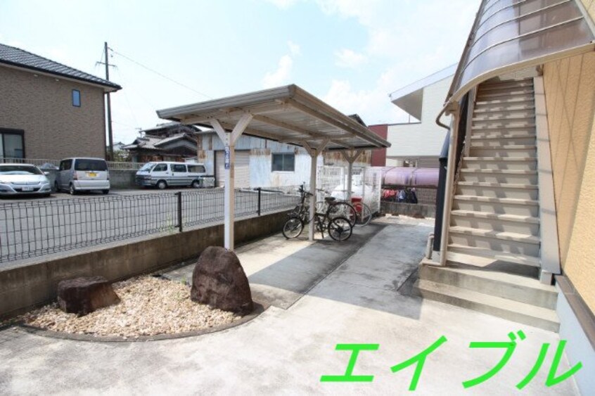 駐輪場 コーポワイスリーA