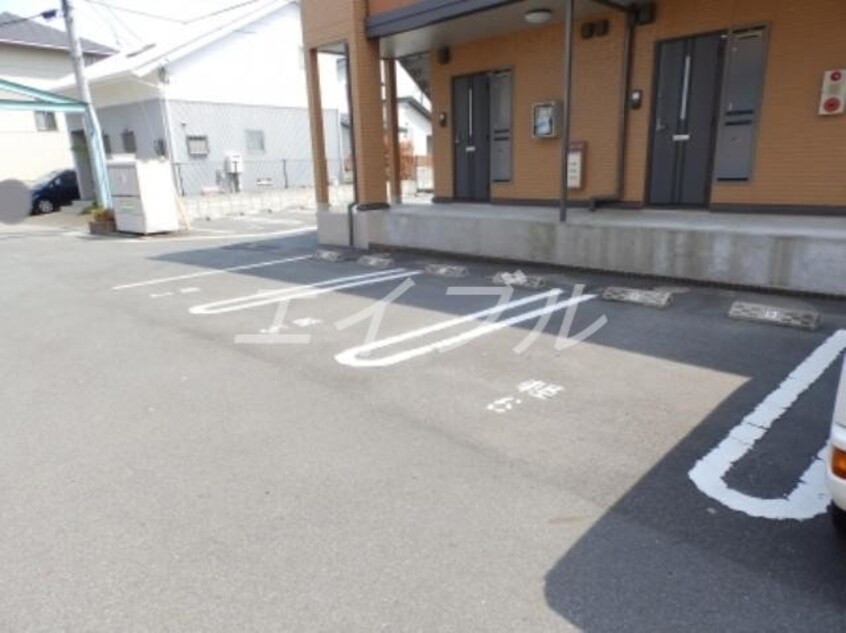 駐車場 秋桜　Ａ棟