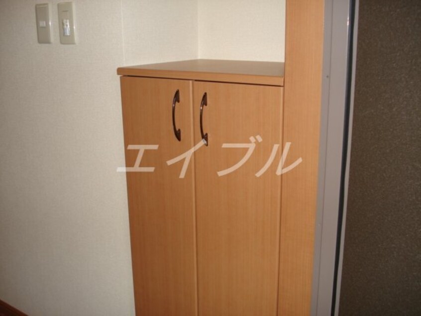 玄関 リバパレス