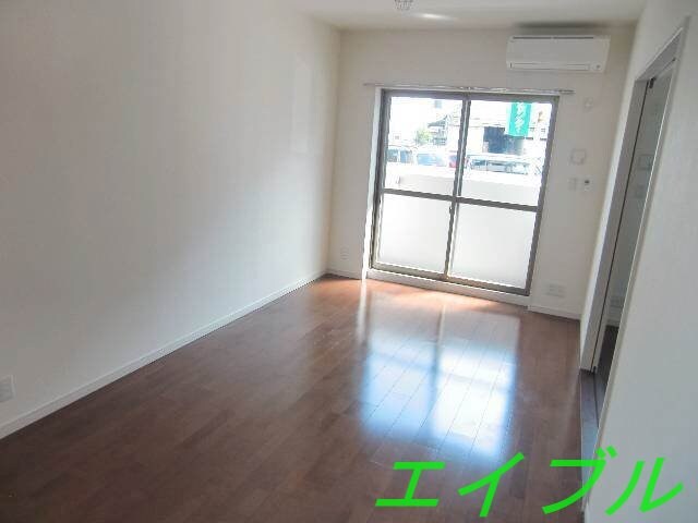 リビング サウスコート西市