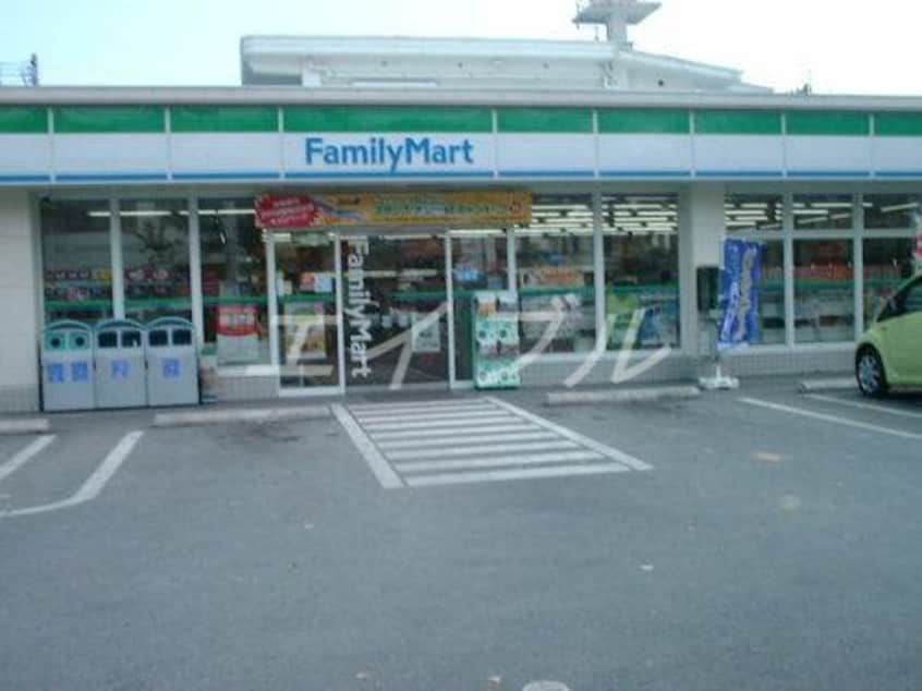 ファミリーマート倉敷老松五丁目店(コンビニ)まで400m プレジールワカミヤA