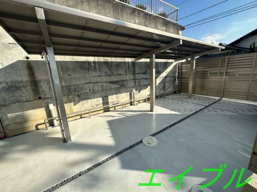  ロイヤルウイング