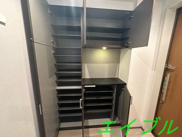  ロイヤルウイング