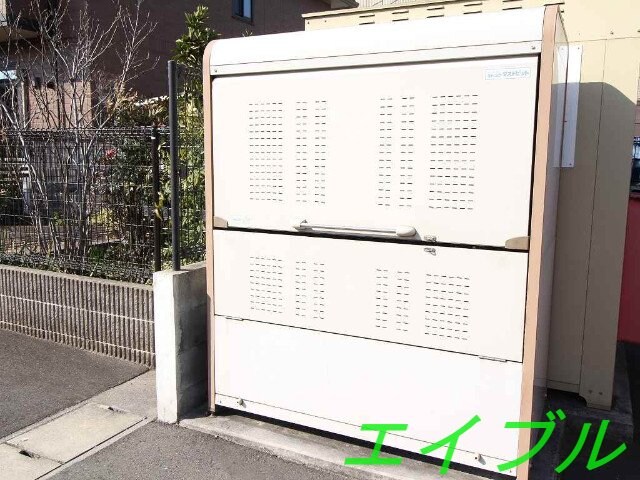 敷地内ごみ置き場 セント　レイ