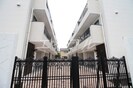 COTHAX西古松の外観