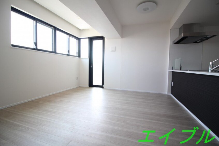  ＬA　ＭＩＡ　ＣＡＳＡ