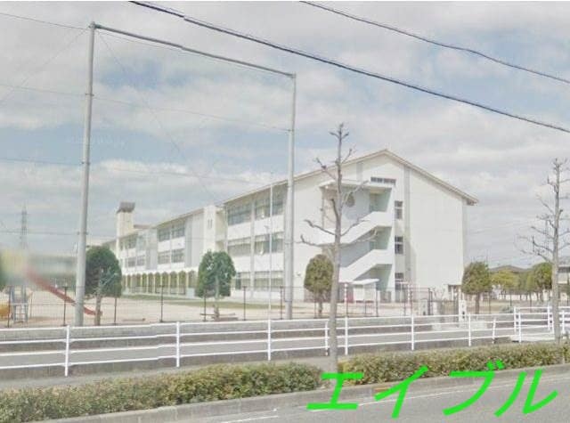 倉敷市立倉敷南小学校(小学校)まで988m ヴァン　ベール