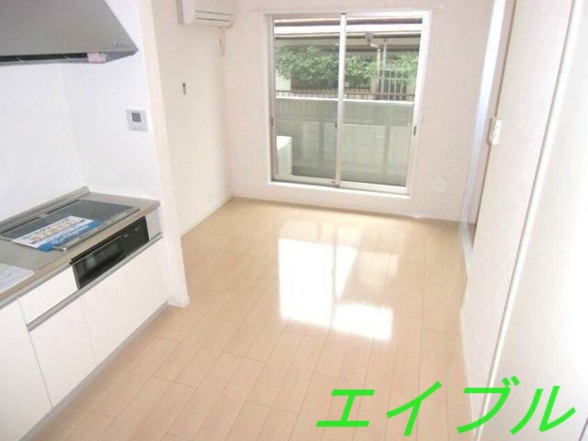 リビング フルール壱番館　Ｂ棟