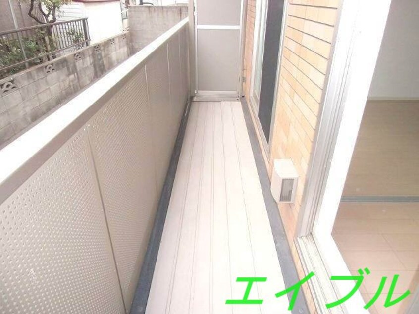 バルコニー フルール壱番館　Ｂ棟