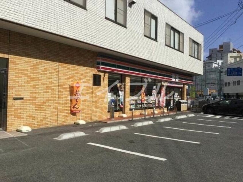 セブンイレブン倉敷昭和1丁目店(コンビニ)まで241m ＪＲＢハイツ倉敷駅前