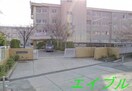 岡山市立芳泉中学校(中学校/中等教育学校)まで1212m アンタレス豊成