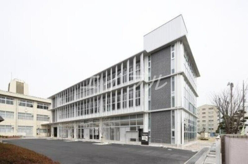 岡山市立西小学校(小学校)まで652m エスコパークヒルズ問屋町