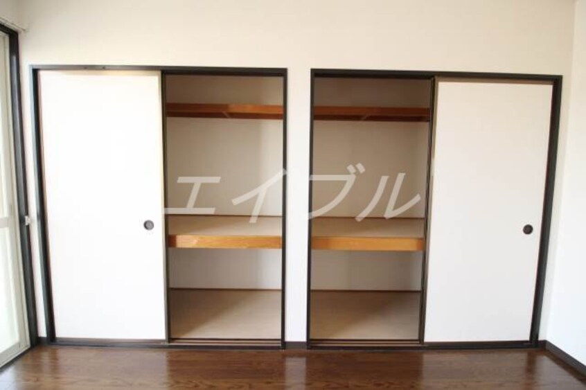  エステートSAKI　Ｃ棟