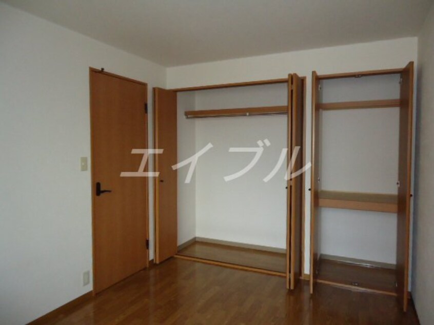 洋室収納 サンピア大福