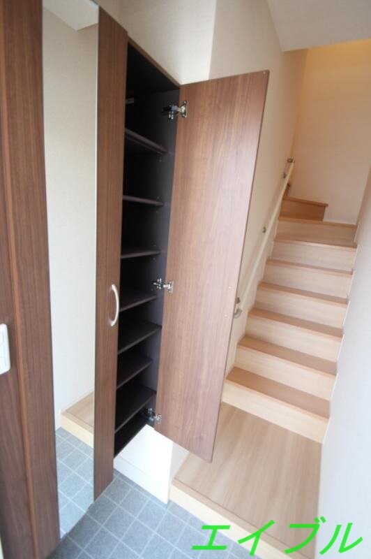  フルーレ下中野