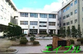 芳泉小学校(小学校)まで1209m アンタレス豊成