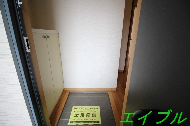  レーベンA棟