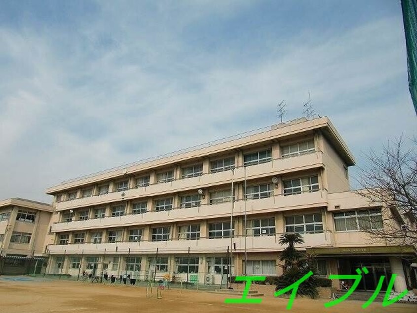 岡山市立妹尾小学校(小学校)まで639m Ａｍｏｕｒ　Ｋ