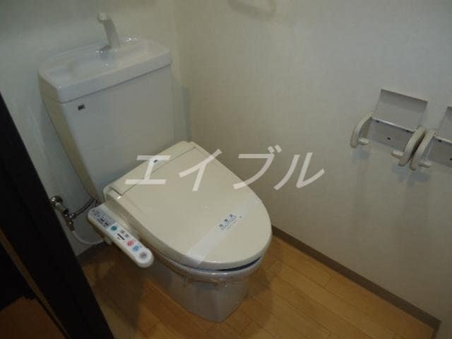 トイレ（イメージ） ドルチェ・ヴィータ