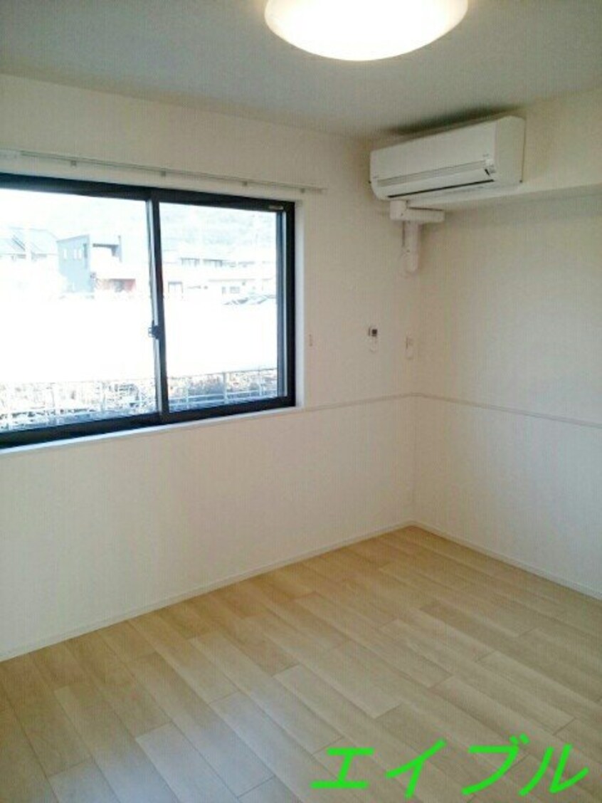  ラ・ファミーユ