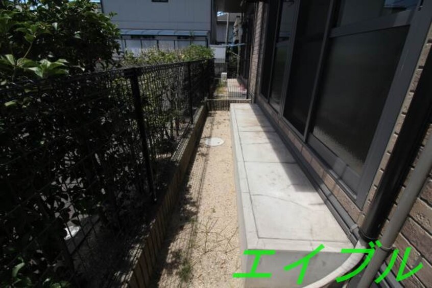 専用庭 ディアコートLOVEⅢ