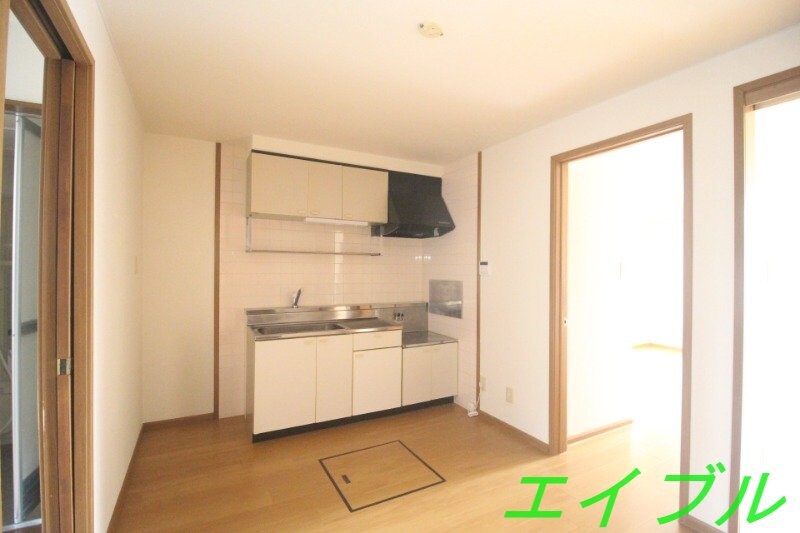  エスメラルダ三浜