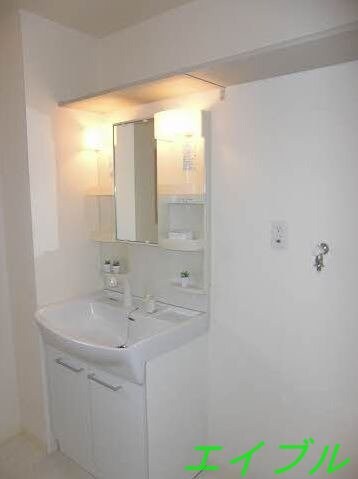  ソレアード　A棟