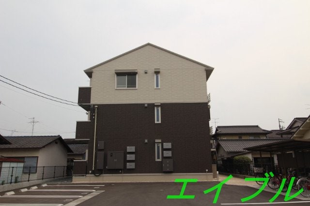  メゾン　モナミ