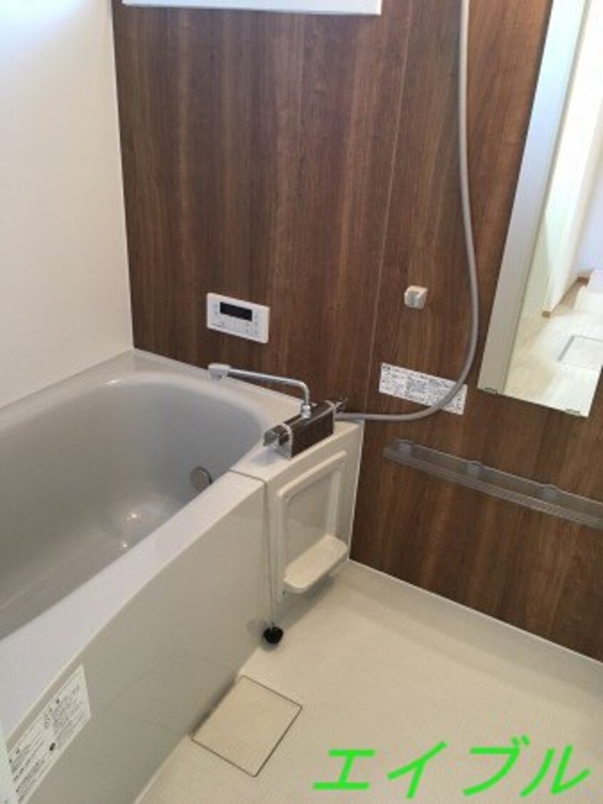  メゾン　モナミ