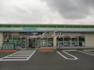 ファミリーマート倉敷下庄店(コンビニ)まで975m サンベリー　C