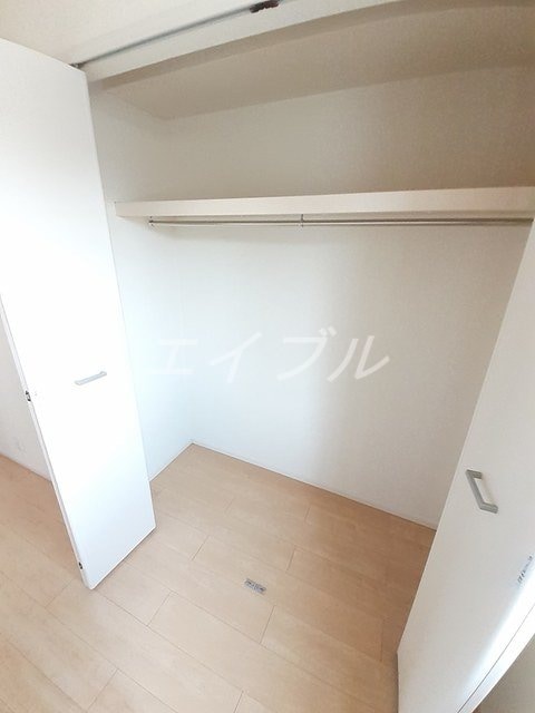  ホワイトリリー浜野