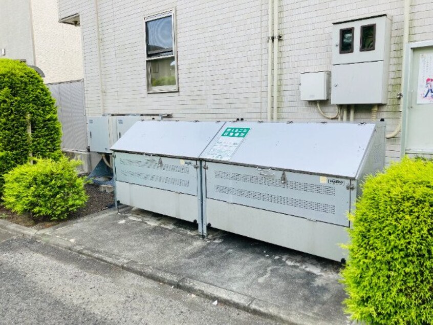 ゴミ置き場 ライズピークA