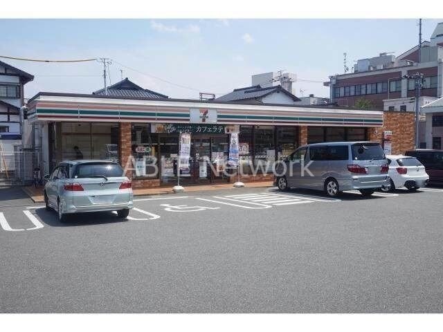 セブンイレブン鳥栖宿町店(コンビニ)まで874m グレース