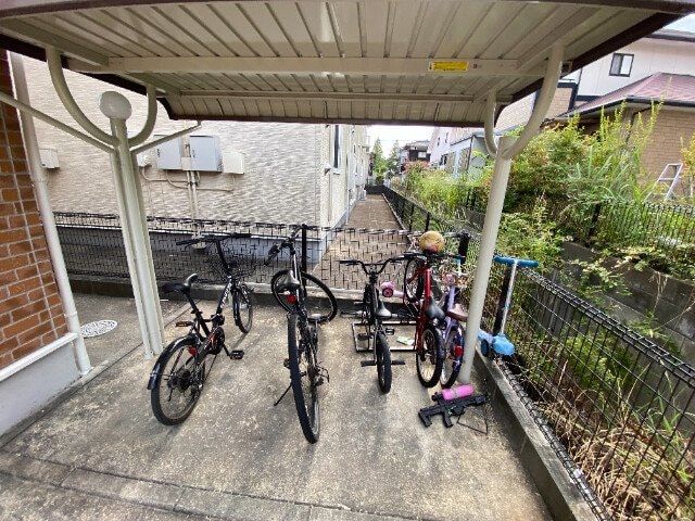 駐輪場 シャルマン参番館