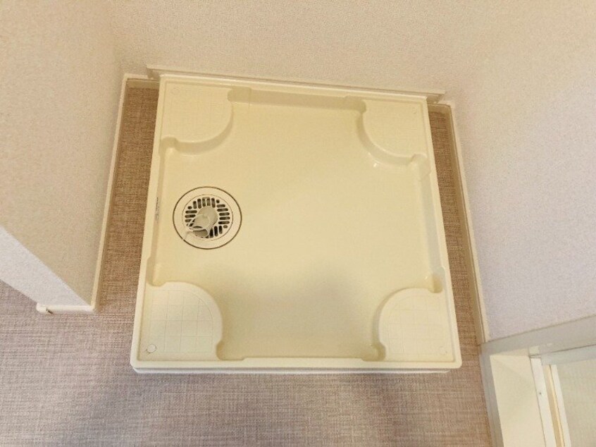 洗濯機置き場 アイアムア　A