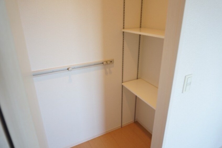  カーサルーチェ